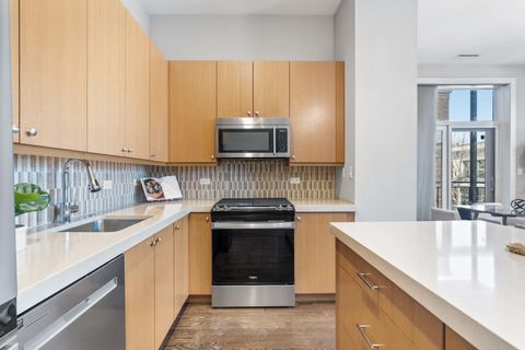 Tiny photo for 1740 W Cornelia Avenue #203, Chicago, IL 60657 (MLS # 12551201)