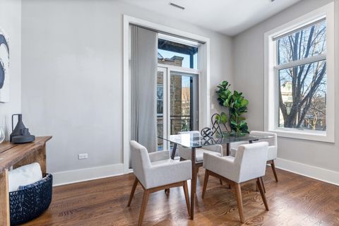 Tiny photo for 1740 W Cornelia Avenue #203, Chicago, IL 60657 (MLS # 12551201)