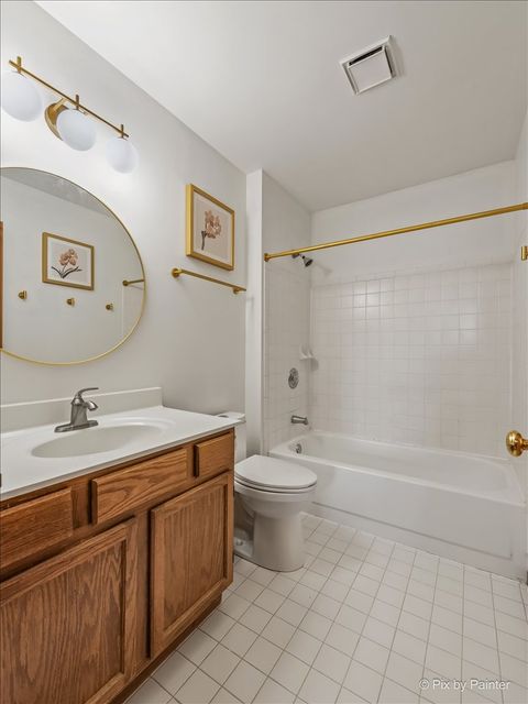 Tiny photo for 4917 W Glenbrook Trail, McHenry, IL 60050 (MLS # 12613820)