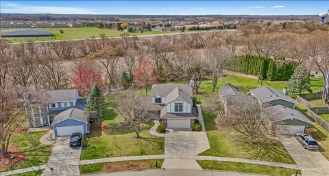 Tiny photo for 4917 W Glenbrook Trail, McHenry, IL 60050 (MLS # 12613820)