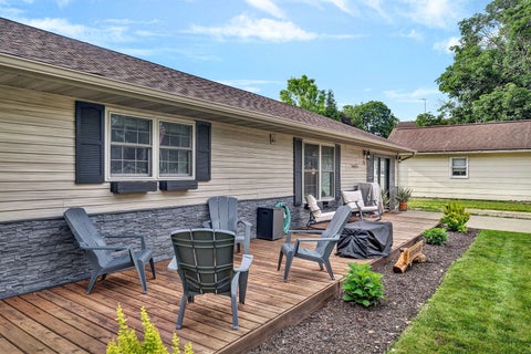 Tiny photo for 172 S Cash Street, Seneca, IL 61360 (MLS # 12685207)