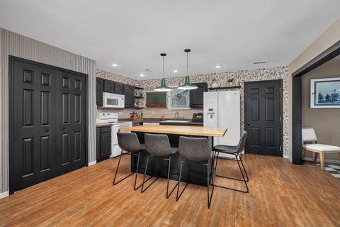 Tiny photo for 172 S Cash Street, Seneca, IL 61360 (MLS # 12685207)