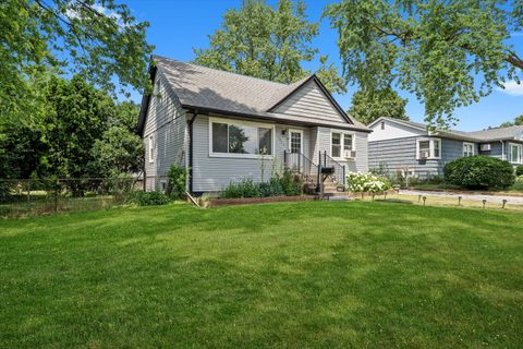 Tiny photo for 3820 W 117th Street, Alsip, IL 60803 (MLS # 12493208)