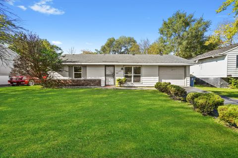 Photo of 22446 Nichols Drive, Sauk Village, IL 60411 (MLS # 12506342) Photo of 22446 Nichols Drive, Sauk Village, IL 60411 (MLS # 12506342)