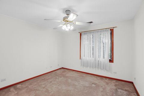 Tiny photo for 4930 134th Court #312, Crestwood, IL 60418 (MLS # 12435531)