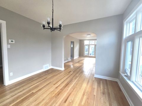 Tiny photo for 5657 N Parkside Avenue, Chicago, IL 60646 (MLS # 12470139)