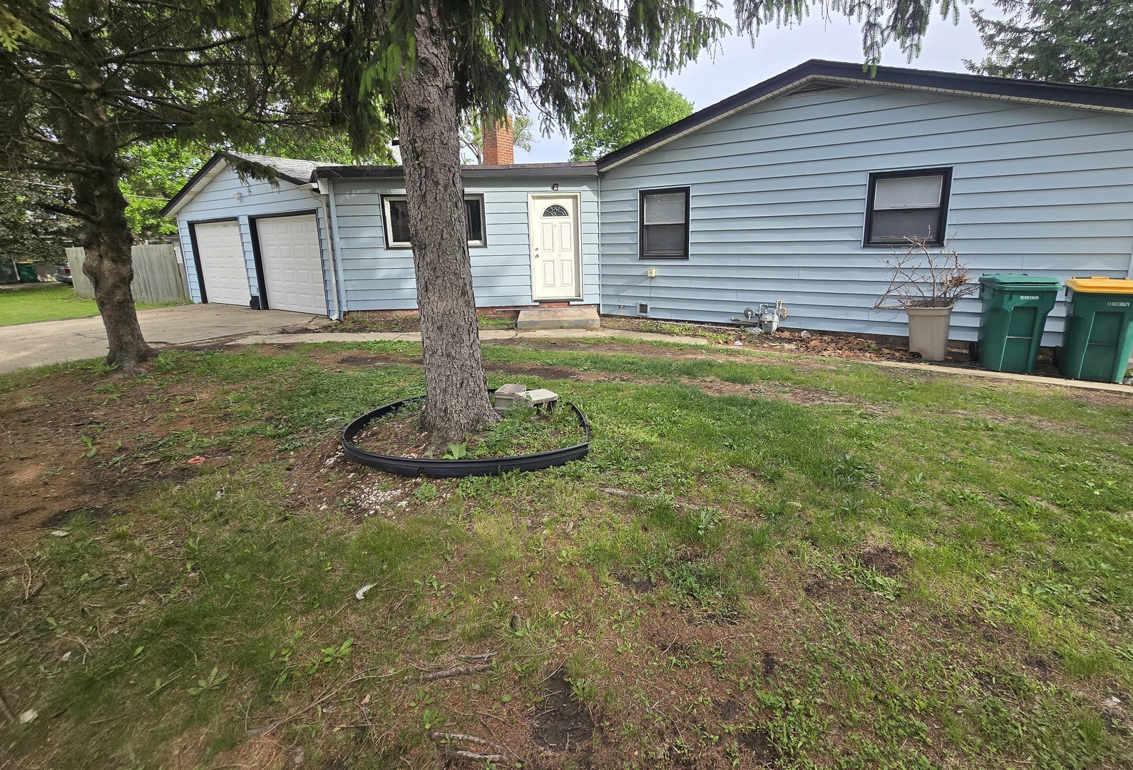 400 W Bellarmine Drive