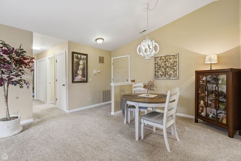 Tiny photo for 329 Everett Avenue #2B, Crystal Lake, IL 60014 (MLS # 12603442)