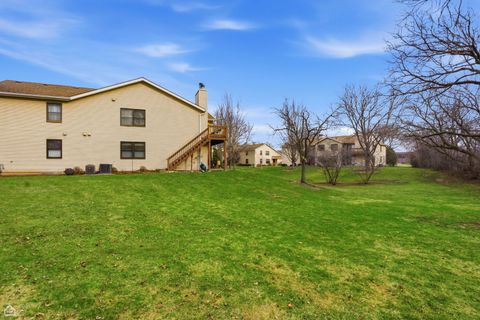 Tiny photo for 329 Everett Avenue #2B, Crystal Lake, IL 60014 (MLS # 12603442)