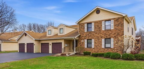 Photo of 329 Everett Avenue #2B, Crystal Lake, IL 60014 (MLS # 12603442)