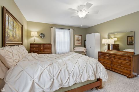 Tiny photo for 329 Everett Avenue #2B, Crystal Lake, IL 60014 (MLS # 12603442)