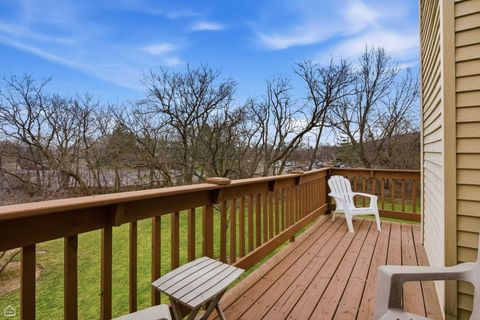 Tiny photo for 329 Everett Avenue #2B, Crystal Lake, IL 60014 (MLS # 12603442)