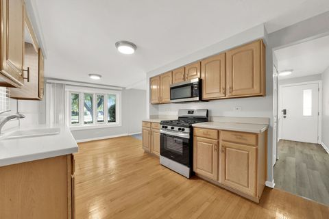 Tiny photo for 2800 E 130th Street, Chicago, IL 60633 (MLS # 12486310)