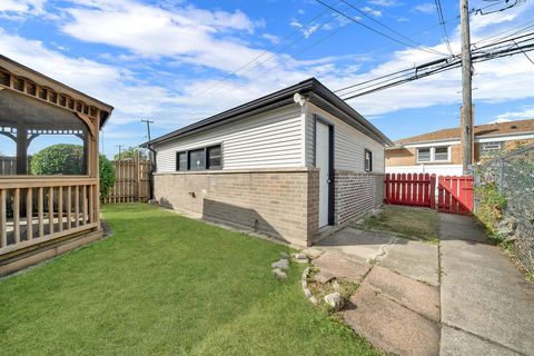 Tiny photo for 2800 E 130th Street, Chicago, IL 60633 (MLS # 12486310)