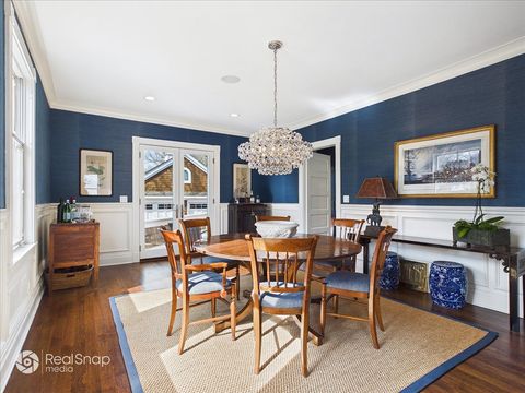 Tiny photo for 552 Sunrise Avenue, Lake Bluff, IL 60044 (MLS # 12600051)