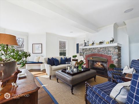 Tiny photo for 552 Sunrise Avenue, Lake Bluff, IL 60044 (MLS # 12600051)