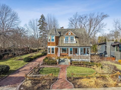 Tiny photo for 552 Sunrise Avenue, Lake Bluff, IL 60044 (MLS # 12600051)