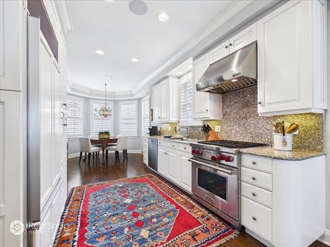 Tiny photo for 552 Sunrise Avenue, Lake Bluff, IL 60044 (MLS # 12600051)