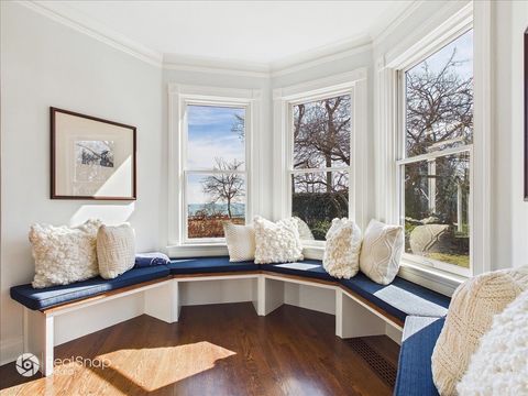 Tiny photo for 552 Sunrise Avenue, Lake Bluff, IL 60044 (MLS # 12600051)