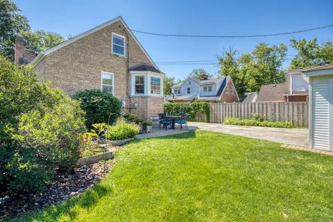 Tiny photo for 5810 N East Circle Avenue, Chicago, IL 60631 (MLS # 12696724)