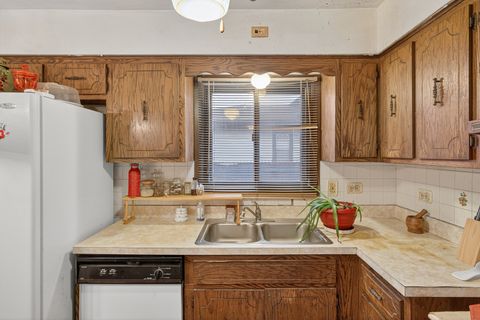 Tiny photo for 18038 Juneway Court, Country Club Hills, IL 60478 (MLS # 12510809)