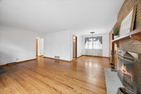 Tiny photo for S645 Forest Street, Winfield, IL 60190 (MLS # 12590811)