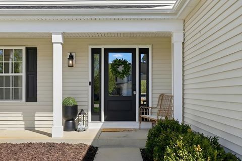 Tiny photo for 933 Wilkinson Lane, North Aurora, IL 60542 (MLS # 12583833)