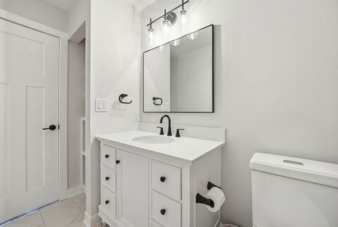 Tiny photo for 933 Wilkinson Lane, North Aurora, IL 60542 (MLS # 12583833)