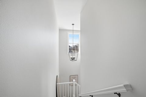 Tiny photo for 933 Wilkinson Lane, North Aurora, IL 60542 (MLS # 12583833)