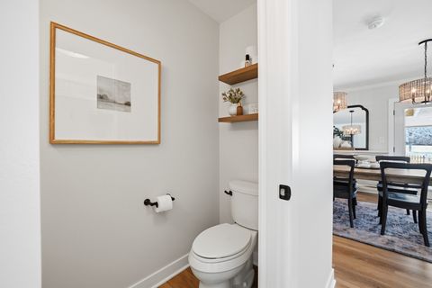 Tiny photo for 933 Wilkinson Lane, North Aurora, IL 60542 (MLS # 12583833)