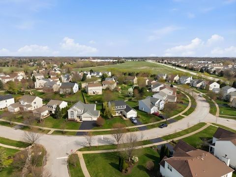 Tiny photo for 933 Wilkinson Lane, North Aurora, IL 60542 (MLS # 12583833)