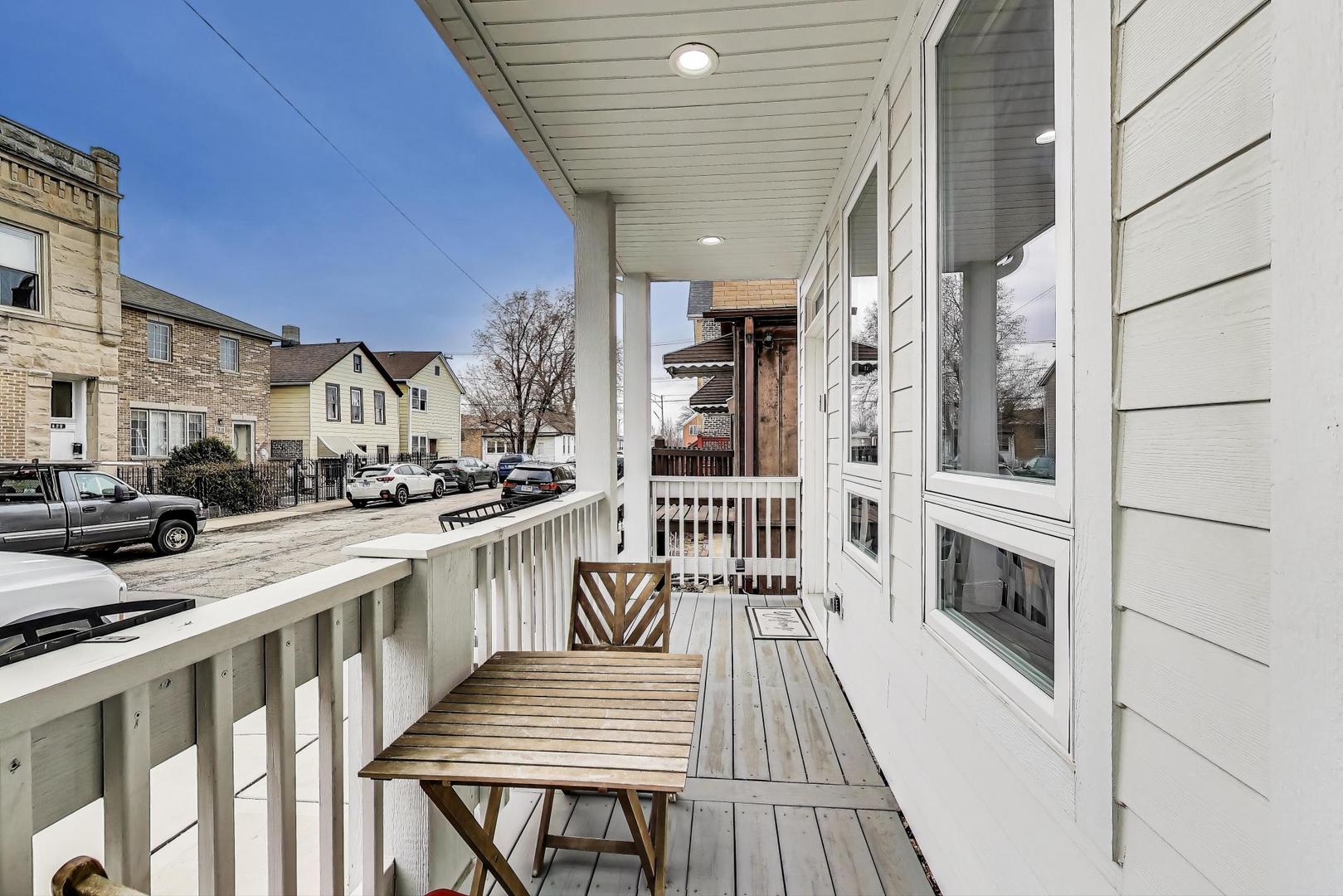 2823 S SHORT Street