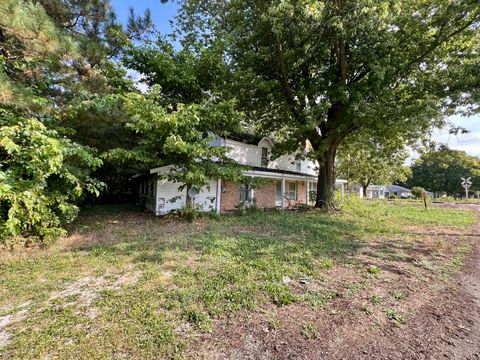Tiny photo for 215 W Main Street, Sheldon, IL 60966 (MLS # 12475281)