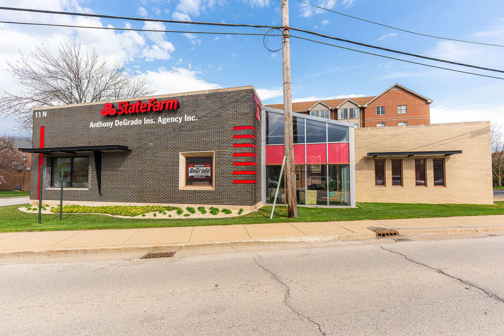 11 N Roselle Road