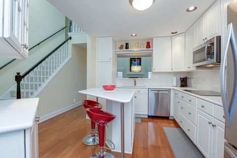 Tiny photo for 313 Collin Circle, Bloomingdale, IL 60108 (MLS # 12481749)