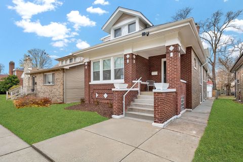 Tiny photo for 7644 S Constance Avenue, Chicago, IL 60649 (MLS # 12525168)