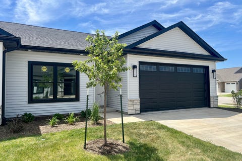 Photo of 1867 REDBUD Circle #101, Eldridge, IA 52748 (MLS # QC4264645)