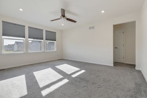 Tiny photo for 484 Golden Star Drive, Bolingbrook, IL 60490 (MLS # 12464139)