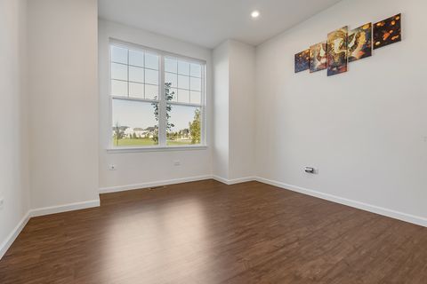 Tiny photo for 484 Golden Star Drive, Bolingbrook, IL 60490 (MLS # 12464139)
