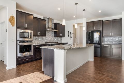 Tiny photo for 484 Golden Star Drive, Bolingbrook, IL 60490 (MLS # 12464139)