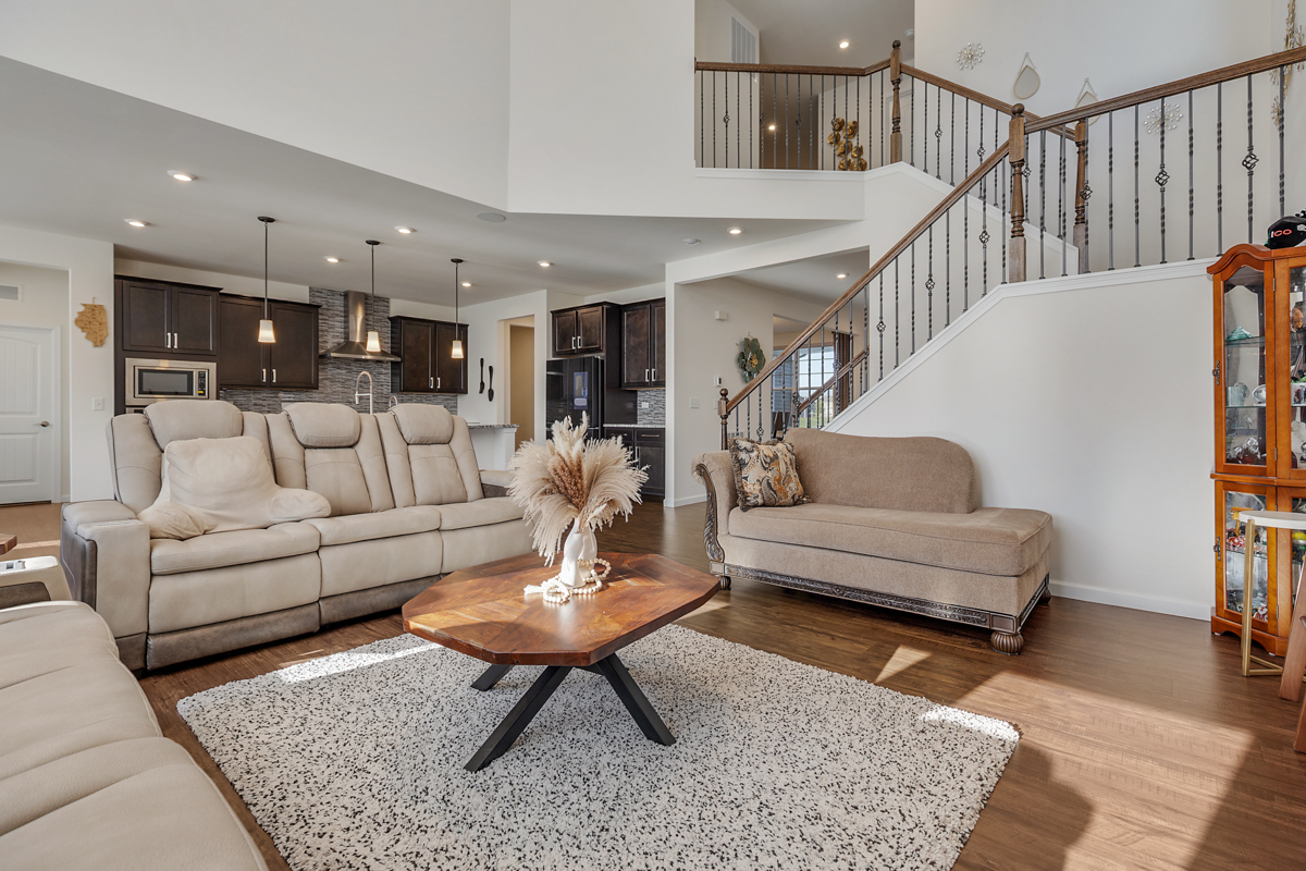 484 Golden Star Drive