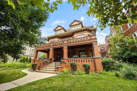 Photo of 711 Washington Boulevard #2E, Oak Park, IL 60302 (MLS # 12715548)