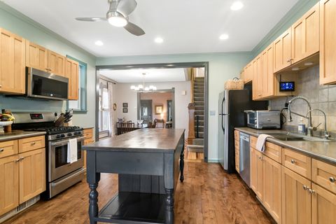 Tiny photo for 123 Raymond Avenue, Barrington, IL 60010 (MLS # 12608484)