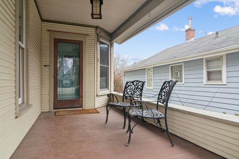 Tiny photo for 123 Raymond Avenue, Barrington, IL 60010 (MLS # 12608484)