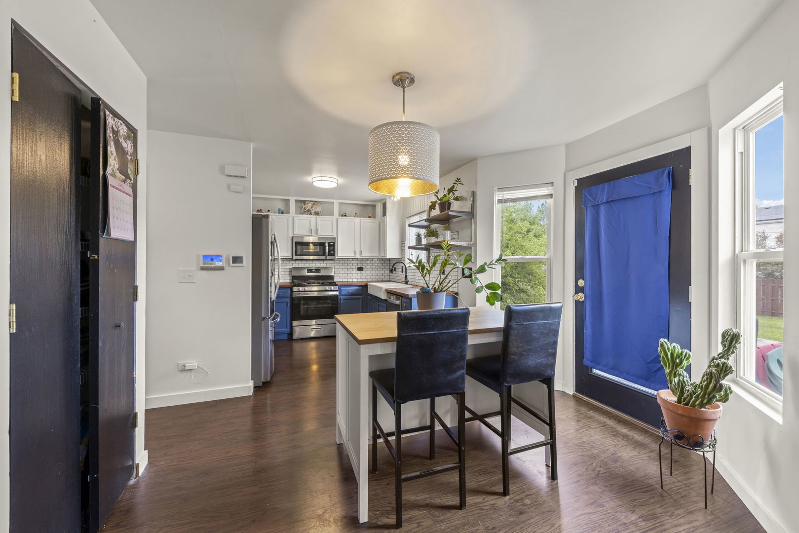 380 Gainsborough Drive