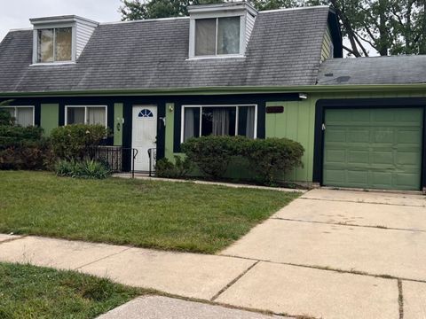 Photo of 22745 Valley Drive, Richton Park, IL 60471 (MLS # 12456128)