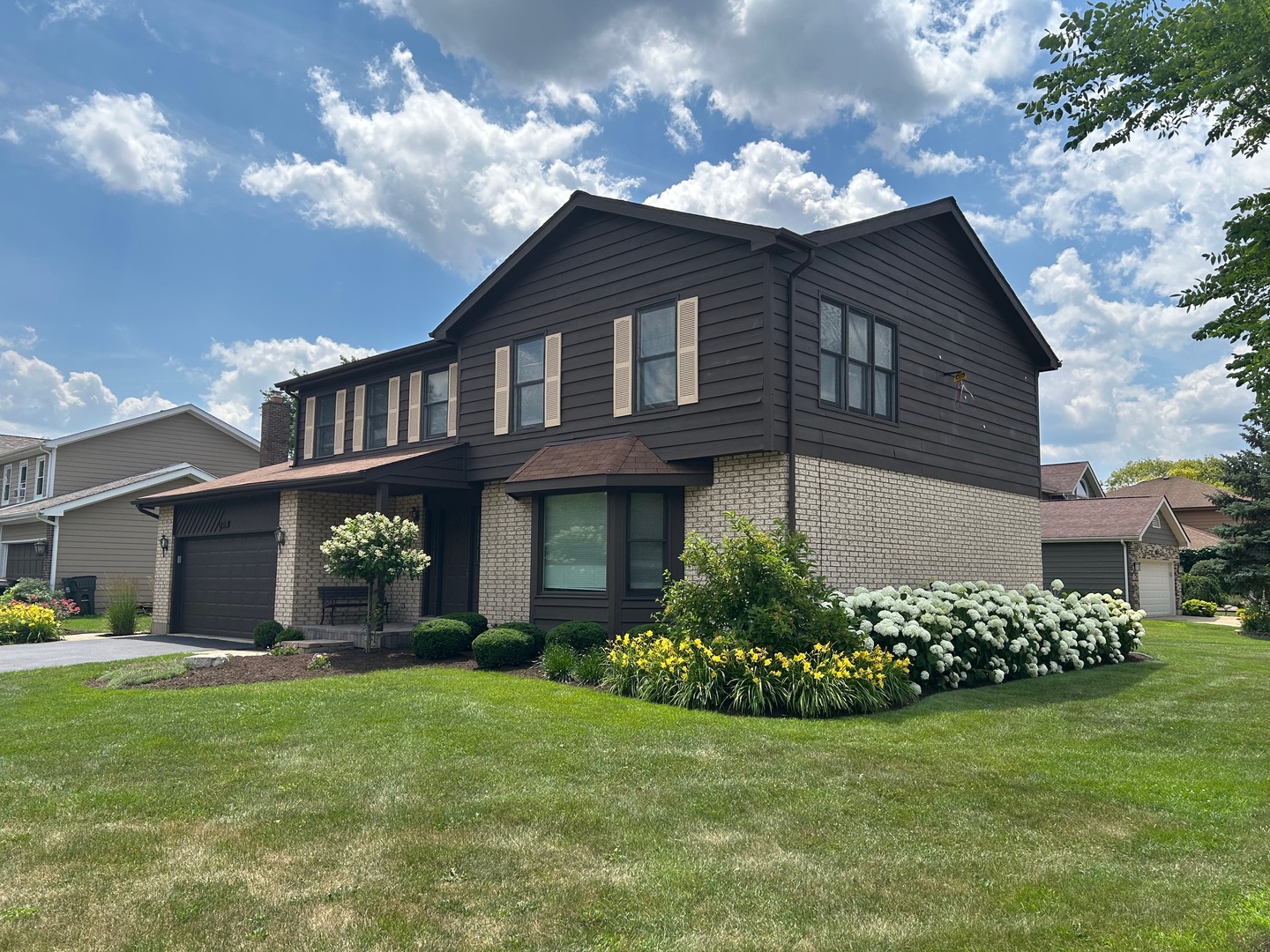 105 Golf View Circle