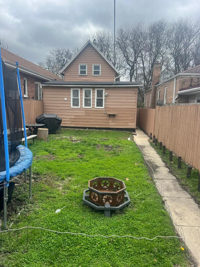 3344 W MARQUETTE Road