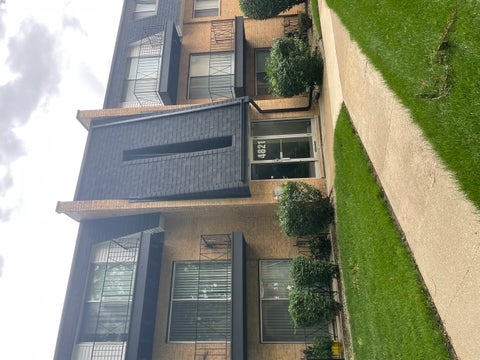 Tiny photo for 4821 W 109th Street #201, Oak Lawn, IL 60453 (MLS # 12682845)