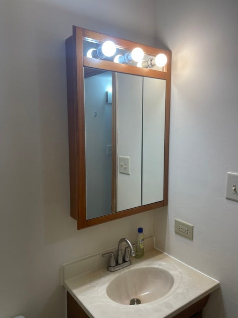 Tiny photo for 4821 W 109th Street #201, Oak Lawn, IL 60453 (MLS # 12682845)